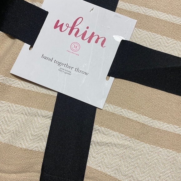 Whim by Martha Stewart Collection
Tassel Throw - Picture 3 of 5